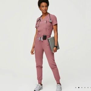 Figs scrubs mauve set